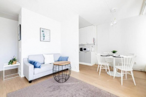 Apartment Sleepwell, Leppävaara, 71m2, private sauna and parking